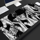 Black and white Mouse Pad Cute HD branco Desk Pad Extended Gaming Keyboard Mats Large XXL Gamer Collage Horror Anime Mousepad