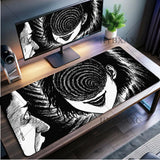 Black and white Mouse Pad Cute HD branco Desk Pad Extended Gaming Keyboard Mats Large XXL Gamer Collage Horror Anime Mousepad